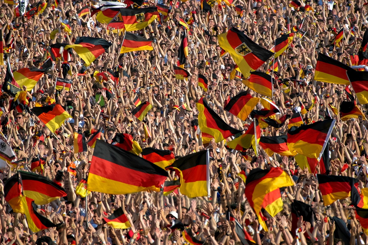 DFB-Team als Gruppensieger: Undav-Gala & Sorge um Schlotterbeck